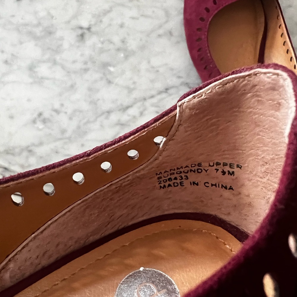 Point toe flats - Picture 5 of 7